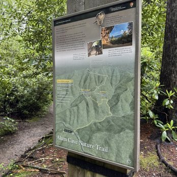 Alum Cave Trail - Signage - Hiking Near Me - Gatlinburg, Tennessee Alum Cave Trail - Signage - Hiking Near Me - Gatlinburg, Tennessee