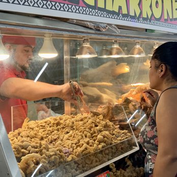 Alameda Meat Market No 3 - a woman buying food - Meat Shops Near Me - Hempstead, Texas Alameda Meat Market No 3 - a woman buying food - Meat Shops Near Me - Hempstead, Texas