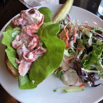 Chef's Bistro - Lobster roll with a side Garden Salad - American Near Me - North Conway, New Hampshire Chef's Bistro - Lobster roll with a side Garden Salad - American Near Me - North Conway, New Hampshire
