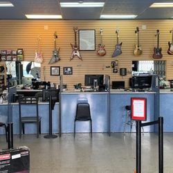 Oasis Pawn