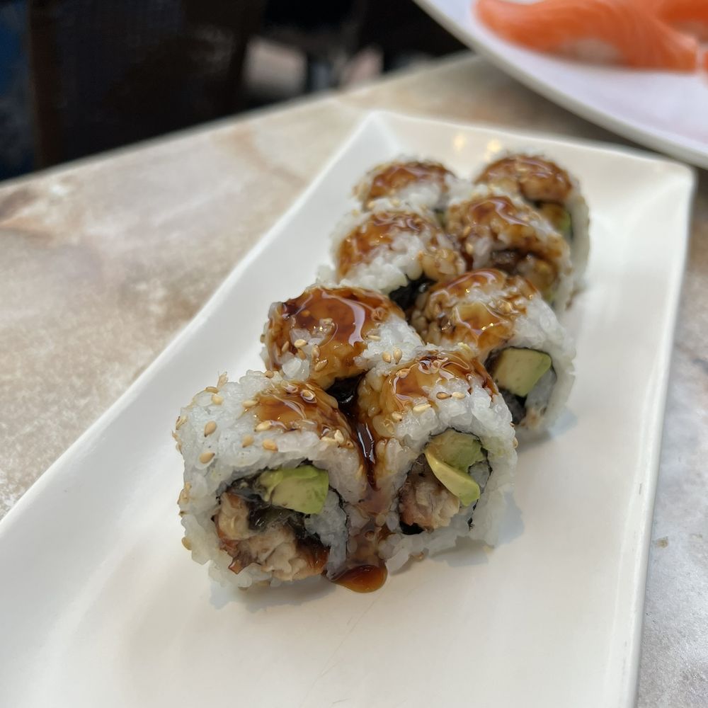 Sushi Sen - Eel and Avocado Roll - Sushi Bars Near Me - Scottsdale, Arizona Sushi Sen - Eel and Avocado Roll - Sushi Bars Near Me - Scottsdale, Arizona