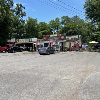 Abe's Grill - Exterior - Diners Near Me - Corinth, Mississippi