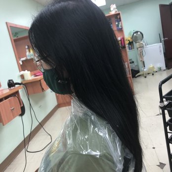 Jane's Hair Salon - Women's Haircut - long layers - Hair Salons Near Me - Toronto, Ontario Jane's Hair Salon - Women's Haircut - long layers - Hair Salons Near Me - Toronto, Ontario