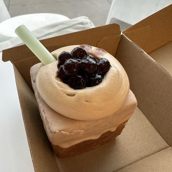 To Live For Bakery - Bakeries Near Me - Vancouver, British Columbia