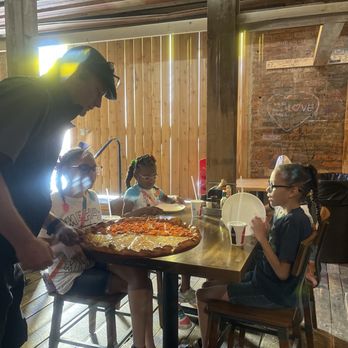 Bob & Tony's Pizza - Mr. Issac and the Family - Pizza Near Me - Estes Park, Colorado