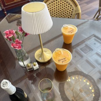 L'orange Cafe - Cafes Near Me - Orange, California