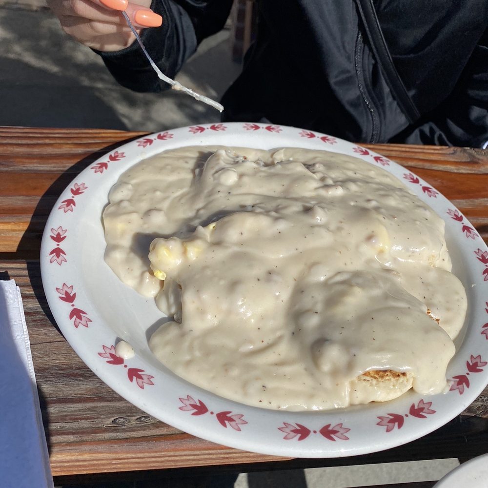 Western Diner - Biscuit and gravy - Breakfast & Brunch Near Me - Yucca Valley, California Western Diner - Biscuit and gravy - Breakfast & Brunch Near Me - Yucca Valley, California