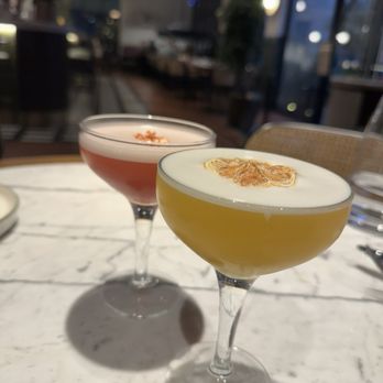 Olea Social - Happy hour drinks (ginger sour and bitter pink) - Mediterranean Near Me - London, XGL