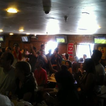 Underground Pub and Grill - After Spain's 2nd goal Euro 2012 - Sports Bars Near Me - Hermosa Beach, California Underground Pub and Grill - After Spain's 2nd goal Euro 2012 - Sports Bars Near Me - Hermosa Beach, California