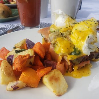 Casa Sedona Restaurant - Eggs benedict, Sedona style - Breakfast & Brunch Near Me - Sedona, Arizona Casa Sedona Restaurant - Eggs benedict, Sedona style - Breakfast & Brunch Near Me - Sedona, Arizona