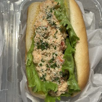 International Lobster Rolls - garlic Parmesan roll - Seafood Near Me - Seattle, Washington International Lobster Rolls - garlic Parmesan roll - Seafood Near Me - Seattle, Washington