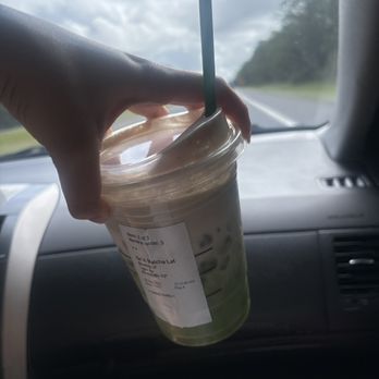 Starbucks - Coffee & Tea Near Me - Macclenny, Florida