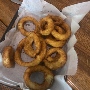 Alice Sweetwater's Bar & Grille - Onion rings yum! - American Near Me - Naples, Florida