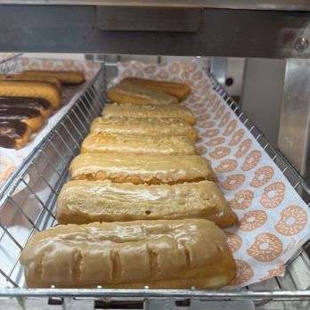 Dunkin - Mutilated maples - Coffee & Tea Near Me - Simi Valley, California Dunkin - Mutilated maples - Coffee & Tea Near Me - Simi Valley, California