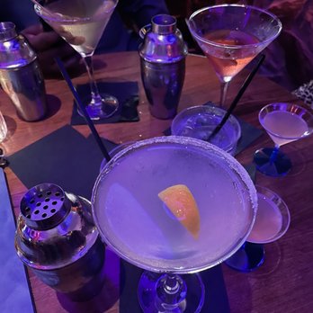 Blue Martini Lounge - Drinks! - Lounges Near Me - Orlando, Florida Blue Martini Lounge - Drinks! - Lounges Near Me - Orlando, Florida