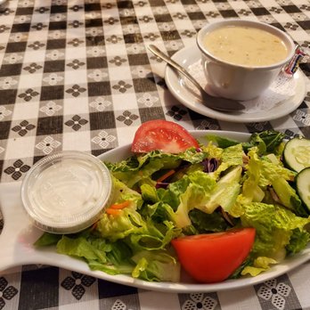 Tonys Chowder House - Seafood Near Me - Mount Dora, Florida