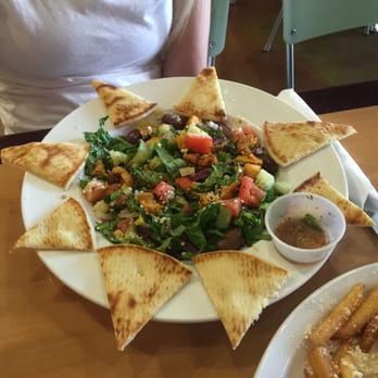 Cafe Mix - Greek Salad with Chicken - New American Near Me - Mesa, Arizona