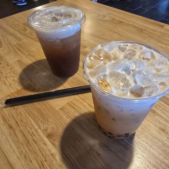 Nom Nom - Kumquat and Thai tea - Vietnamese Near Me - Arlington, Texas