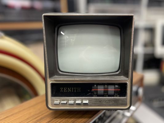 Hi-Tech Electronic Service Center