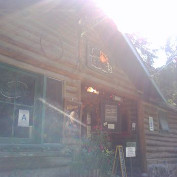 LouEddie's Pizza - Entrance - Pizza Near Me - Skyforest, California