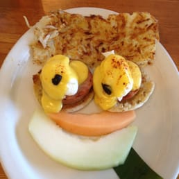 Classic Eggs Benedict