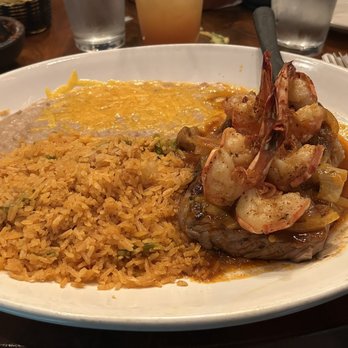 Puerto Vallarta - Lomo Asado Mixto - Mexican Near Me - Danbury, Connecticut Puerto Vallarta - Lomo Asado Mixto - Mexican Near Me - Danbury, Connecticut