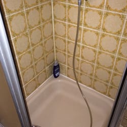 ARS VIVENDI Hotel - Dusche, hygiene fehlanzeige