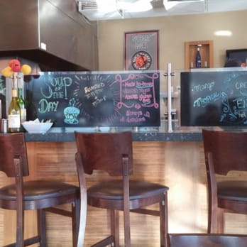 Earth Bistro - Inside the cafe - Pizza Near Me - Temecula, California