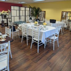 Irish Eyes Tea - 2nd dining room