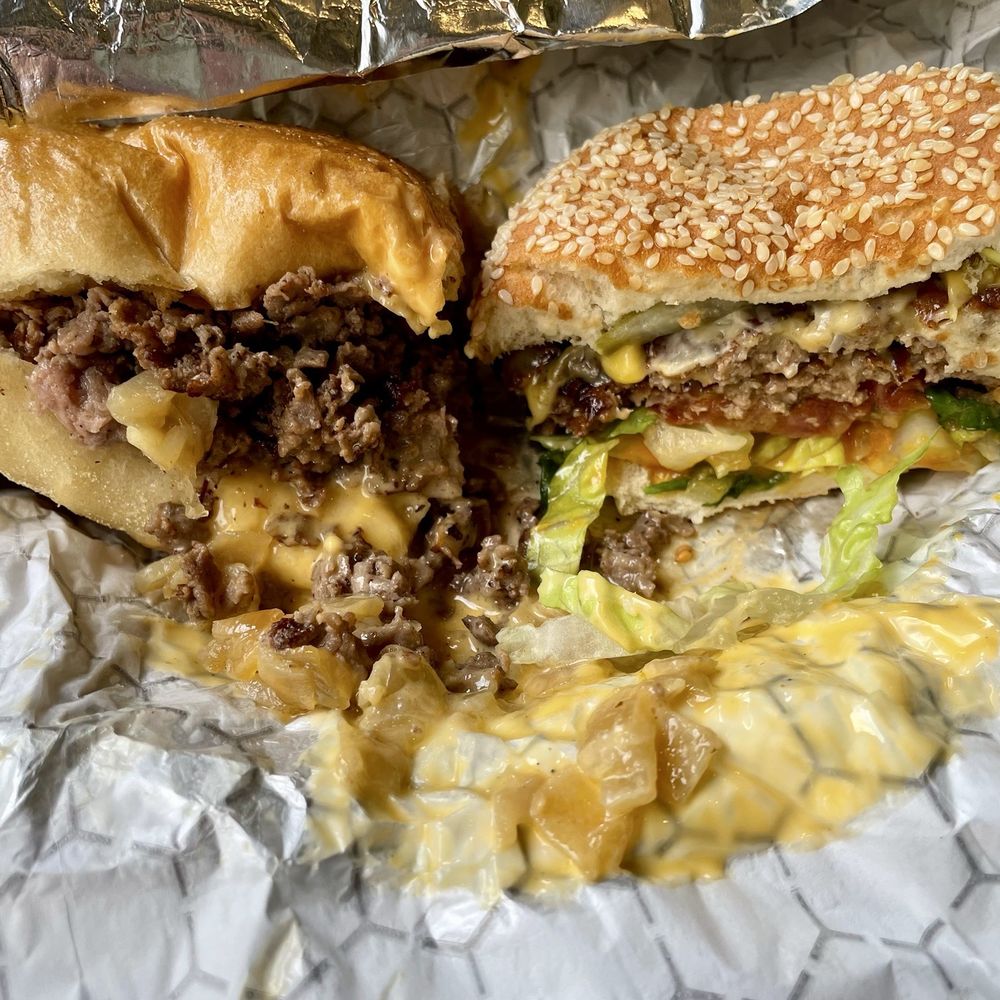 Southern Tier Brewery Pittsburgh - 1/2 Cheesesteak* and 1/2 Classic Cheeseburger* - Breweries Near Me - Pittsburgh, Pennsylvania Southern Tier Brewery Pittsburgh - 1/2 Cheesesteak* and 1/2 Classic Cheeseburger* - Breweries Near Me - Pittsburgh, Pennsylvania
