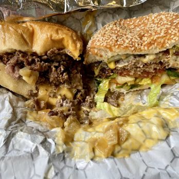 Southern Tier Brewery Pittsburgh - 1/2 Cheesesteak* and 1/2 Classic Cheeseburger* - Breweries Near Me - Pittsburgh, Pennsylvania Southern Tier Brewery Pittsburgh - 1/2 Cheesesteak* and 1/2 Classic Cheeseburger* - Breweries Near Me - Pittsburgh, Pennsylvania