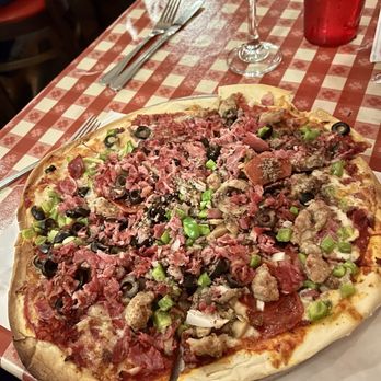 Luigi's Italian Restaurant - Deluxe Pizza - Italian Near Me - Midland, Texas Luigi's Italian Restaurant - Deluxe Pizza - Italian Near Me - Midland, Texas