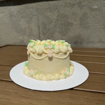 Sweets by E - Bakeries Near Me