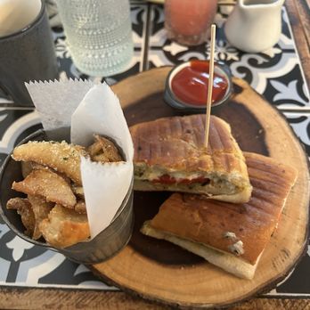 Under the Moon Cafe - Caprese panini and worlds greatest fries - Tapas/Small Plates Near Me - Lambertville, New Jersey