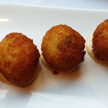 Can Font - Croquetas - Spanish Near Me - Portland, Oregon