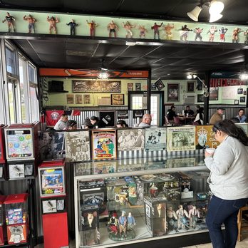 Yo Philly Cheese Steaks & Subs - Memorabilia - New American Near Me - Portland, Texas Yo Philly Cheese Steaks & Subs - Memorabilia - New American Near Me - Portland, Texas