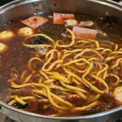 Perfect Diner - Hotpot with ingredients in