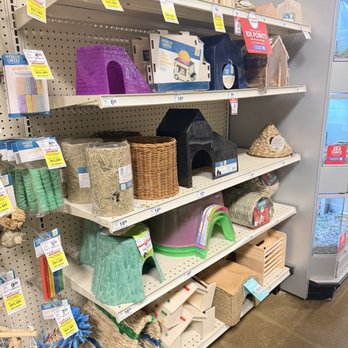 PetSmart - Pet Stores Near Me - Evanston, Illinois PetSmart - Pet Stores Near Me - Evanston, Illinois