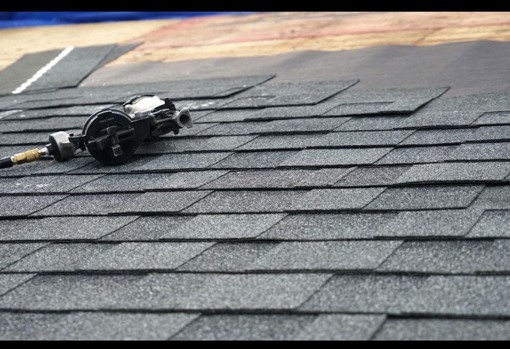 Slide of Grizzly Roofing