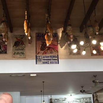 Bodega D'es Port - Seafood Near Me - Alcúdia, PM Bodega D'es Port - Seafood Near Me - Alcúdia, PM