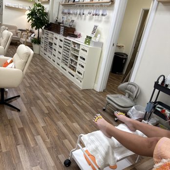 C Star Nails - Clean and well organized space. Nikki was great! - Nail Salons Near Me - Alhambra, California