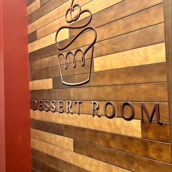 Scarlet Knife - Dessert Room - Cocktail Bars Near Me - Latham, New York