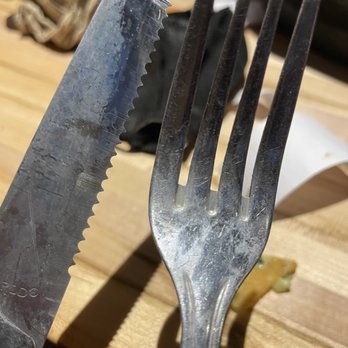 Applebee's Grill + Bar - Dirty silverware. - Sports Bars Near Me - Bernalillo, New Mexico