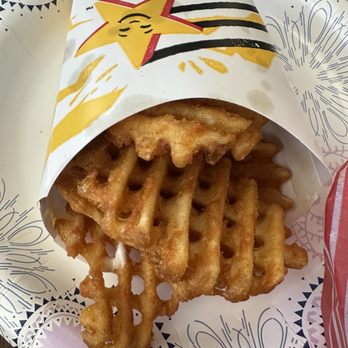 Carl's Jr - Fast Food Near Me - Murrieta, California