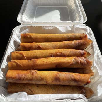 Pinoy Kitchen Panlasang Pinoy - Lumpia - Filipino Near Me - Silverdale, Washington Pinoy Kitchen Panlasang Pinoy - Lumpia - Filipino Near Me - Silverdale, Washington