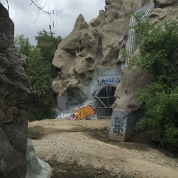 Devil's Gate Dam - The Devils gate - Hiking Near Me