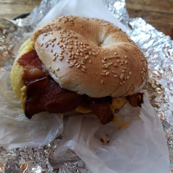 Utopia Bagels - Bakeries Near Me - Whitestone, New York