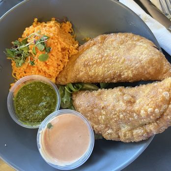 Makers & Finders - Empanada Lunch Bowl with beef and pork (w/o beans) - Breakfast & Brunch Near Me - Henderson, Nevada Makers & Finders - Empanada Lunch Bowl with beef and pork (w/o beans) - Breakfast & Brunch Near Me - Henderson, Nevada
