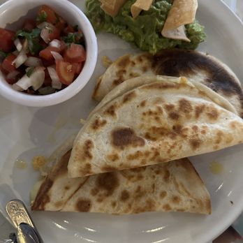 Picus - Quesadillas - Seafood Near Me - Isla Mujeres, ROO