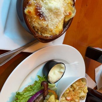 Keegan's Grill - Baked Onion Soup, Smoked Jalapeño Bacon Burger and Green chile mac-n-cheese - American Near Me - Chandler, Arizona